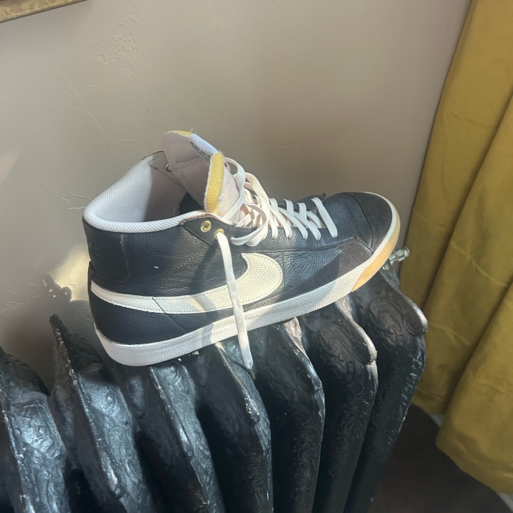 Nike Blazer Mid ‘77 Vintage Velvet Brown